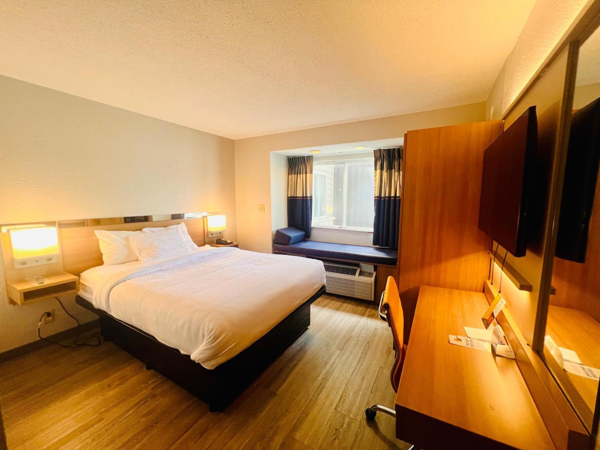 Microtel Inn By Wyndham Лексингтън Екстериор снимка